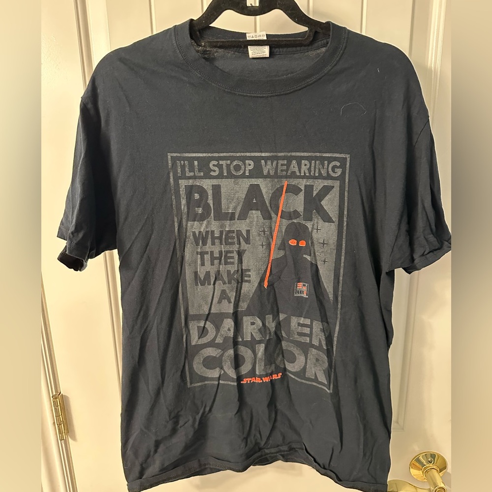 Star Wars Darth Vader TShirt Medium
